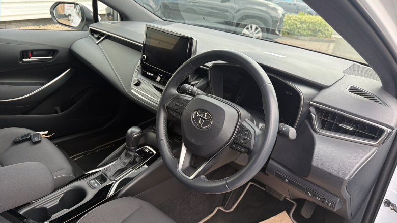 Toyota Corolla 1.8 VVT-i Hybrid Icon Tech 5dr CVT Hybrid Hatchback